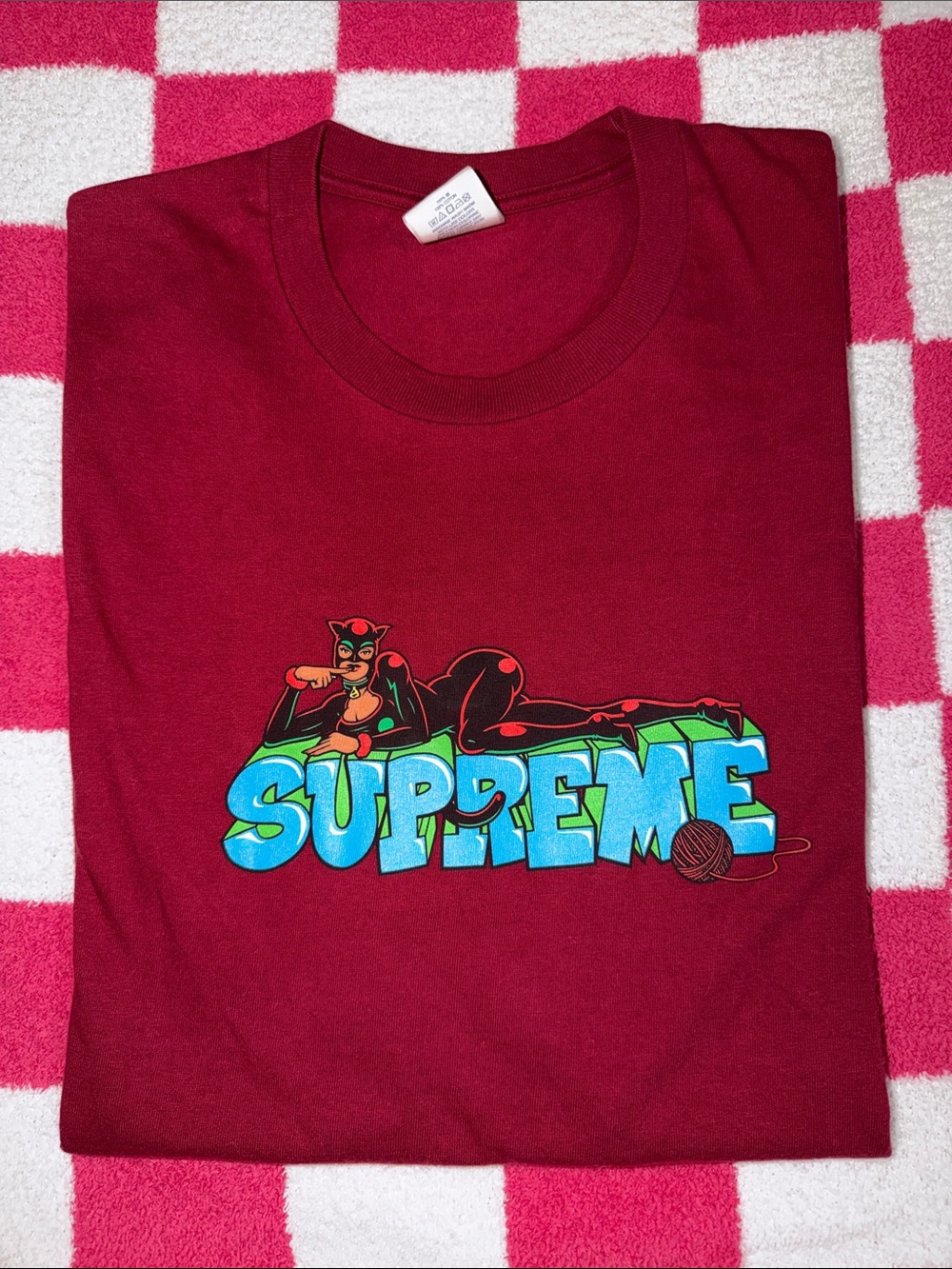 Men’s Lightly Used Supreme Catwoman Tee Size Large